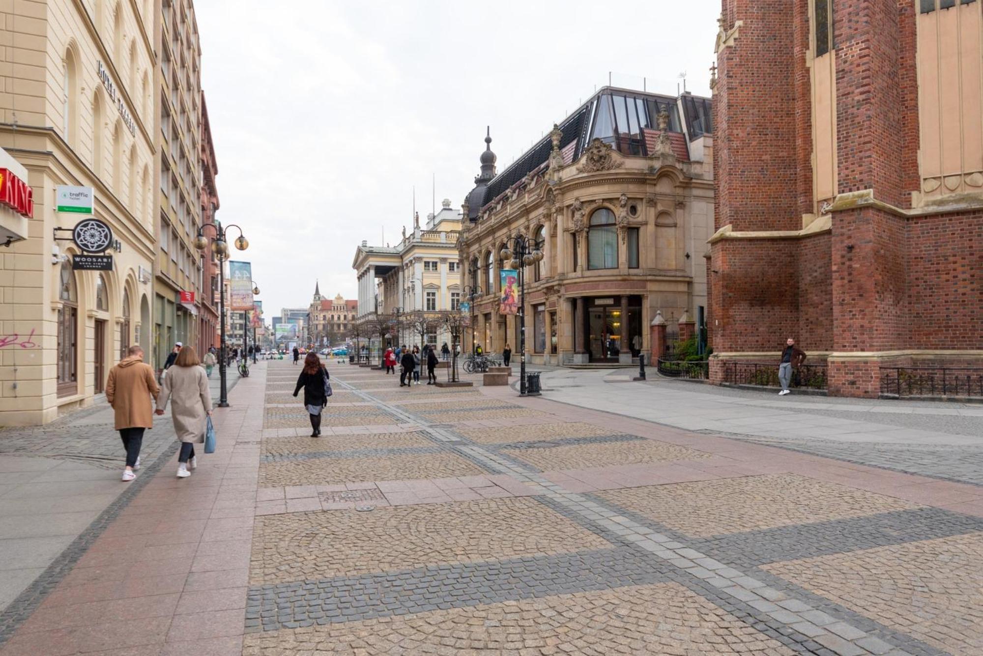 Rynek Cosy * Wroclaw